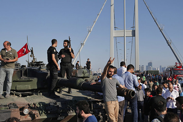 15 Temmuz'da köprülere saldırı emri veren albay gözaltında!