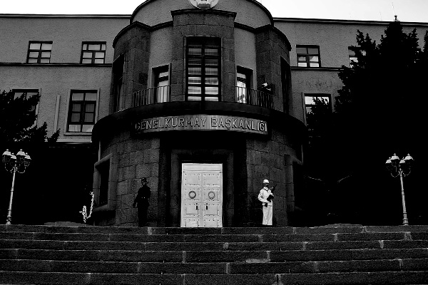 Selvi: Yeni bir yapılanmaya gidiliyor