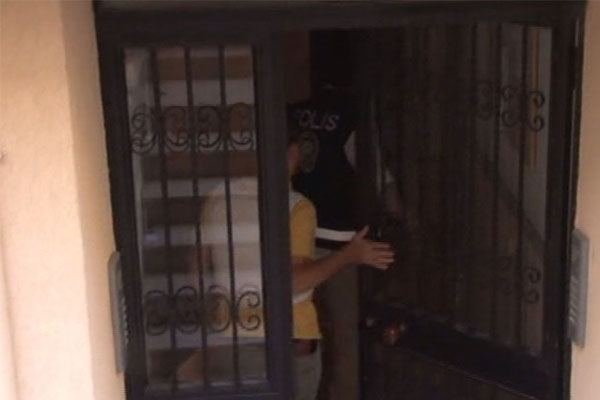 İstanbul Emniyeti’nden şafak operasyonu