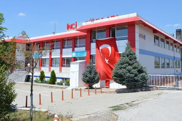 Bin 700 FETÖ okulu dönüştürülüyor