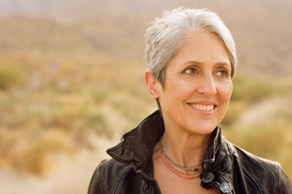 Joan Baez, Türk hayranlarından özür diledi
