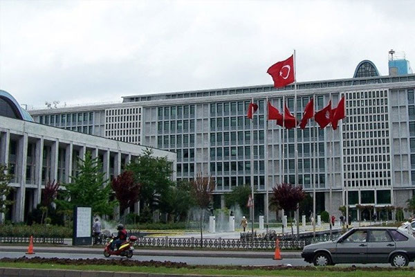 İBB 768 kişinin işine son verdi