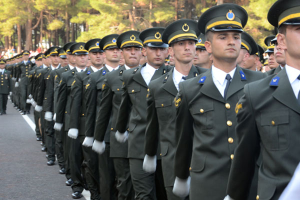 TSK'da bir ilk: Astsubaylıktan generalliğe