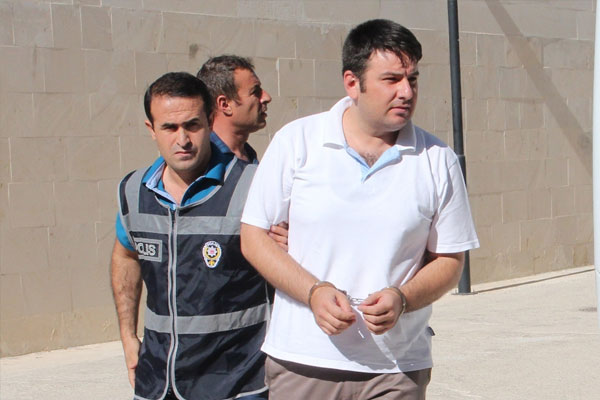 Elazığ’da 14 polis müdürü ve amiri tutuklandı