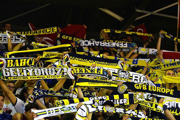 Fransa'da Fenerbahçe taraftarına yasak