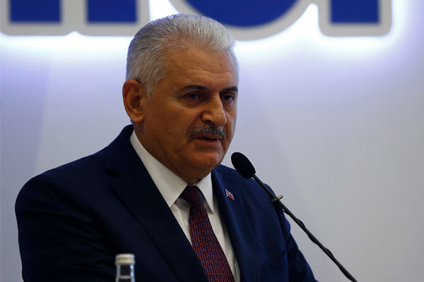 Başbakan'dan bakanlıklara 'cadı avı' uyarısı