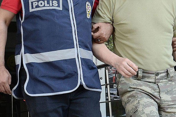 Ankara'da tutuklanan 47 er tahliye edildi