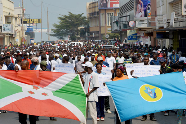 Burundi'de Fransa protestosu