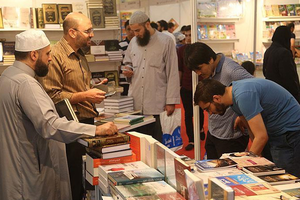 İstanbul Arapça Kitap Fuarı'na 6 günde 50 bin ziyaretçi