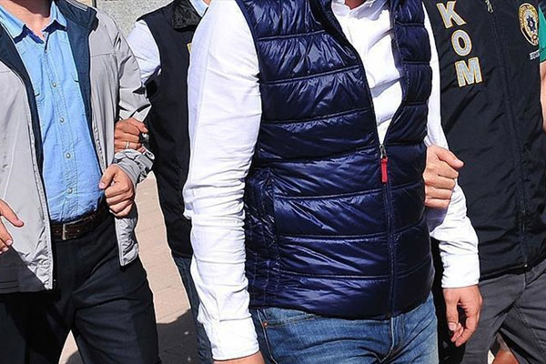 Ankara'da 'FETÖ' operasyonu: Valiler gözaltında