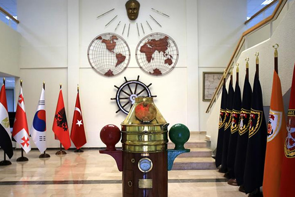 Harp Akademilerinde operasyon: 6 asker gözaltına alındı