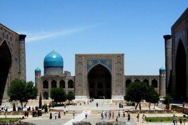 Özbekistan FETÖ gerçeğini çok erken gördü