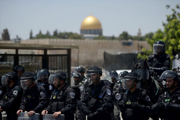 İsrail temmuzda 574 Filistinliyi gözaltına aldı