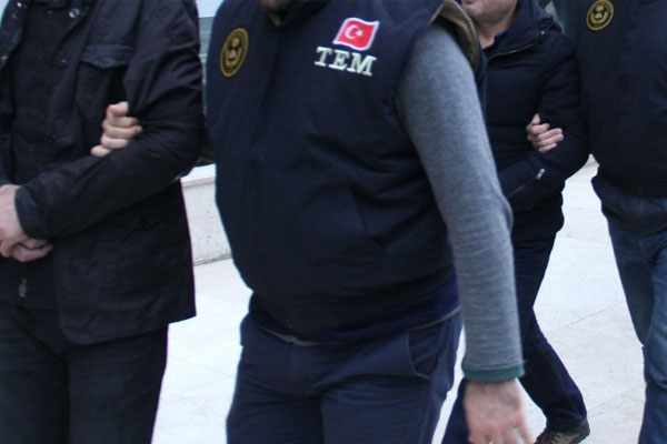 Pamukkale Üniversitesi'nda 46 gözaltı