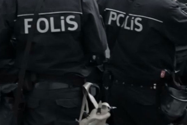 Gözaltı kararı bulunan 34 polis firar etti