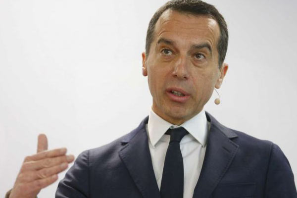 'Türkler'den ölüm tehditleri alıyorum'