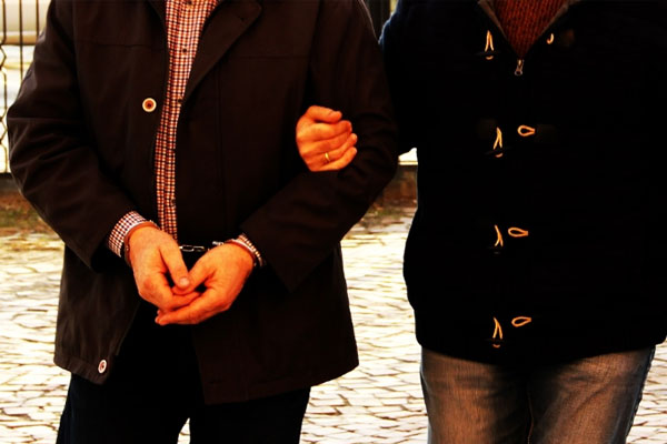 İzmir Cumhuriyet Savcısı gözaltında