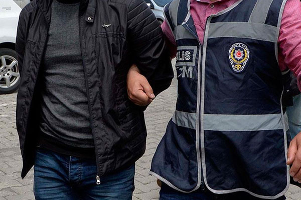 Ardahan'da 24 polis tutuklandı