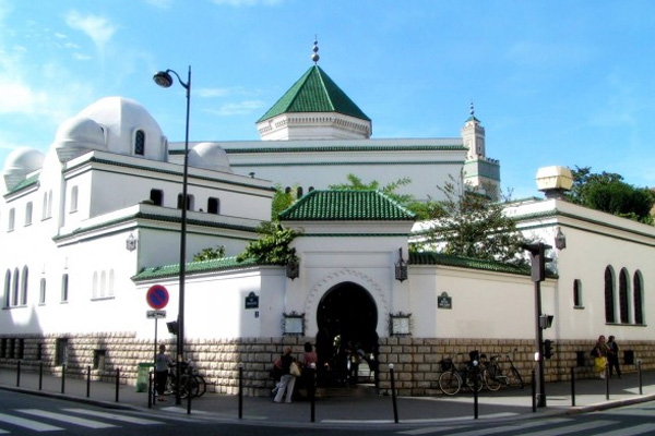 Fransa'da cami tartışması