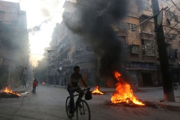 Guardian: Bedeli Halep halkı ödüyor