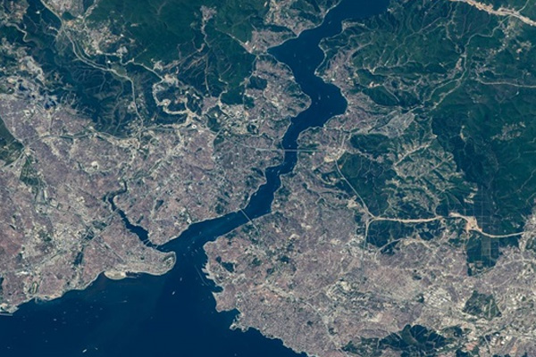 ABD'li astronot, uzaydan İstanbul'u görüntüledi