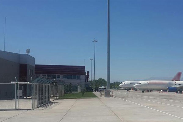 Erhaç Havalimanı yeniden ulaşıma açıldı