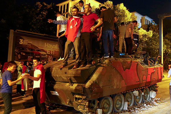 Darbenin haberini üç gün önce almış