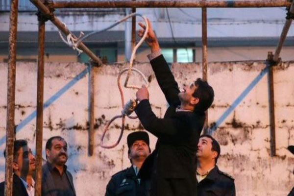 İran'da Kürt ve sünni kişiye idam