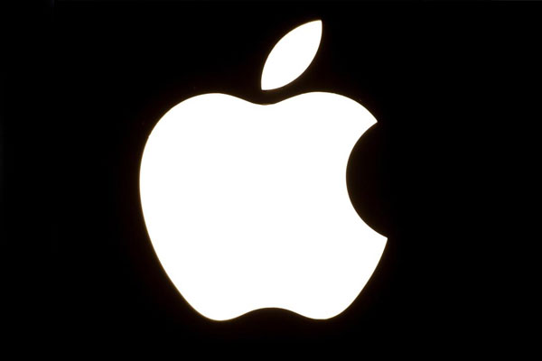 Apple'dan hackleyene ödül