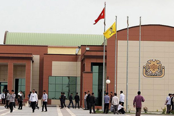 Üniversitede 91 kişi açığa alındı