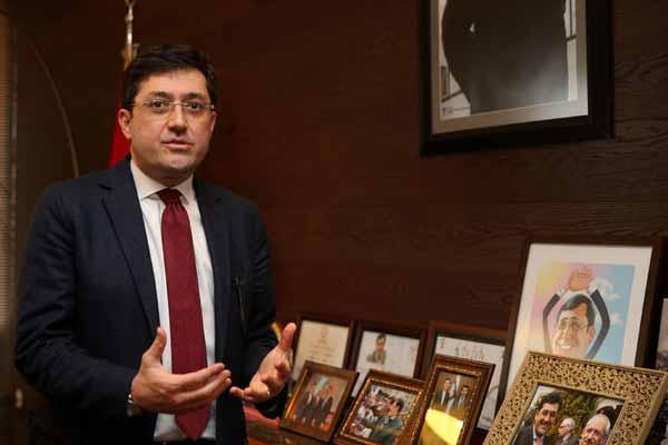 CHP'li Belediye Başkanı'na FETÖ soruşturmasından yurtdışı yasağı