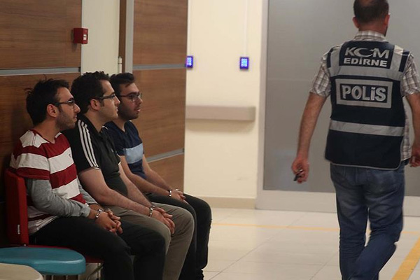 Ali Çelik'in oğulları ve yeğeni yurt dışına kaçarken yakalandı