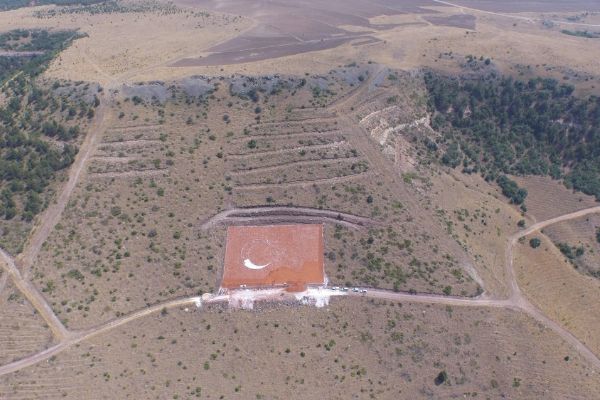 İç Anadolu'nun en büyük Türk bayrağı şekilleniyor