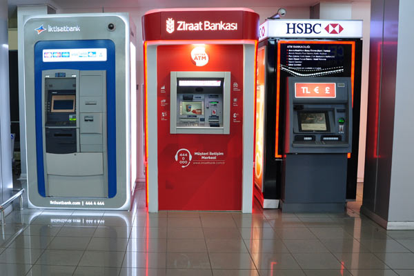 Banka ATM'lerinde sahte banknotlar için önlem