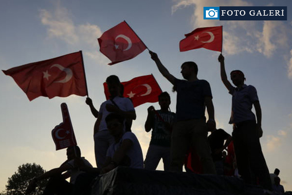 Rakamlarla tarihi Yenikapı mitingi