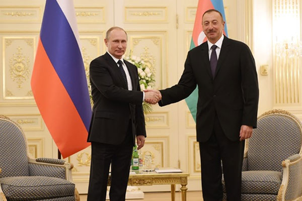 Vladimir Putin Azebaycan'da