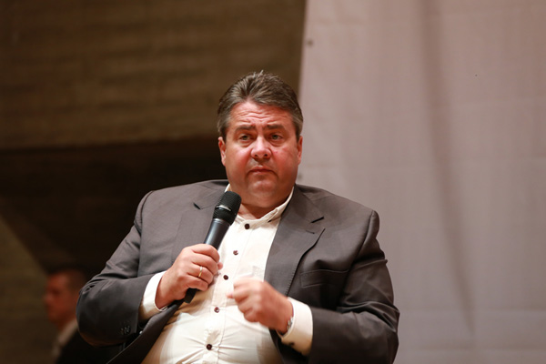 'Türkiye'yi zaten AB'ye almayacağız'