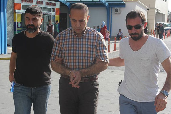 Konya'da iş adamlarına 'FETÖ' operasyonu