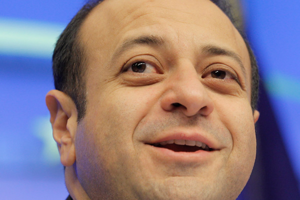 Egemen Bağış'tan AB’ye üstü kapalı gözdağı