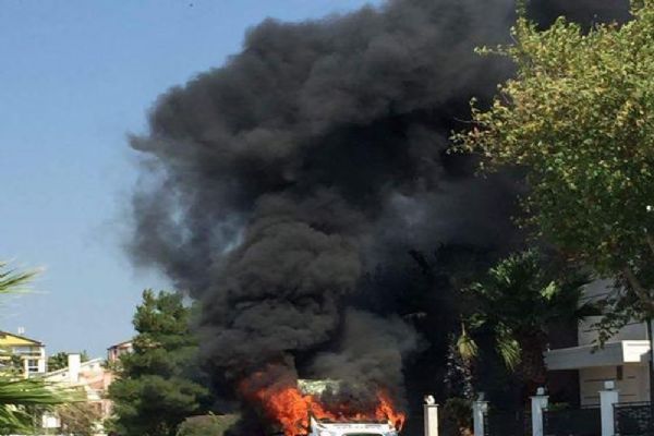 Mardin ve Diyarbakır'da bombalı saldırı