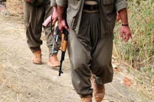 Bitlis'te bomba yüklü araç bulundu