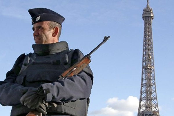 Fransa'da örgütlere katılım artıyor