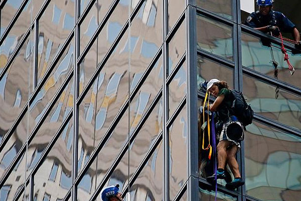 Trump'a desteği abarttı