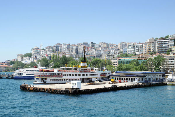 Kabataş vapur iskeleleri kapatıldı