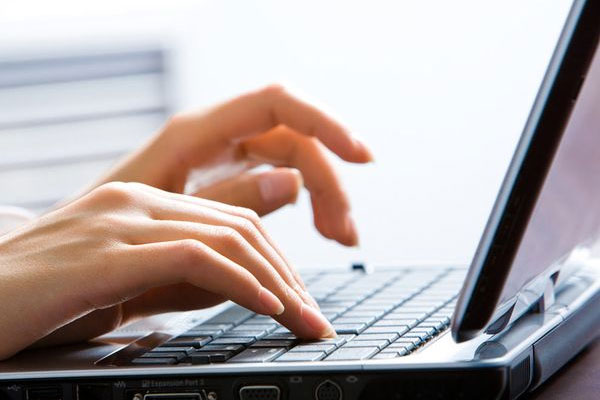 Üniversitelere e-kayıtlar başlıyor