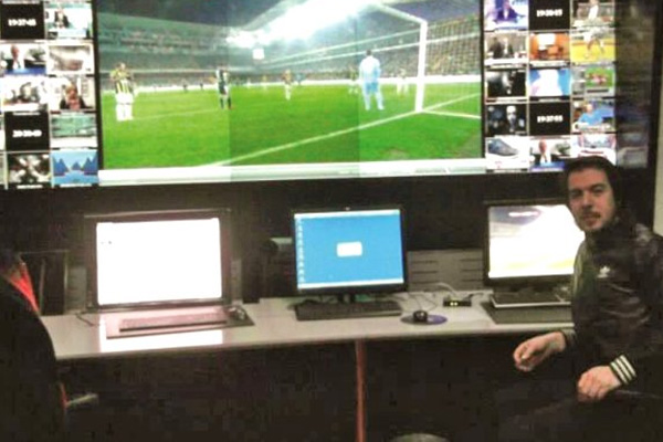 Darbecileri oyaladı TV yayınları kesilmedi