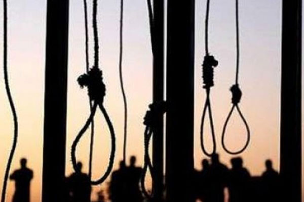 İran'da 4 kişi daha idam edildi