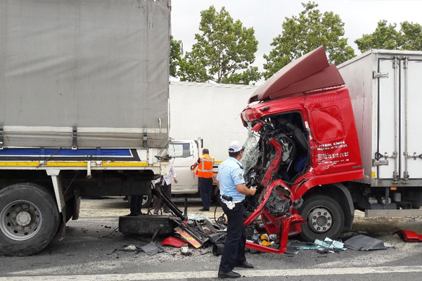 Fatih Sultan Mehmet Köprüsü’nde feci kaza