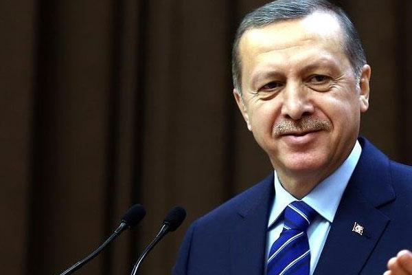Erdoğan'dan İşgücü Kanunu'na onay