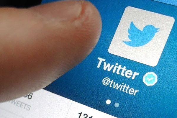 Darbe girişiminde 'tweet'ler tavan yaptı
